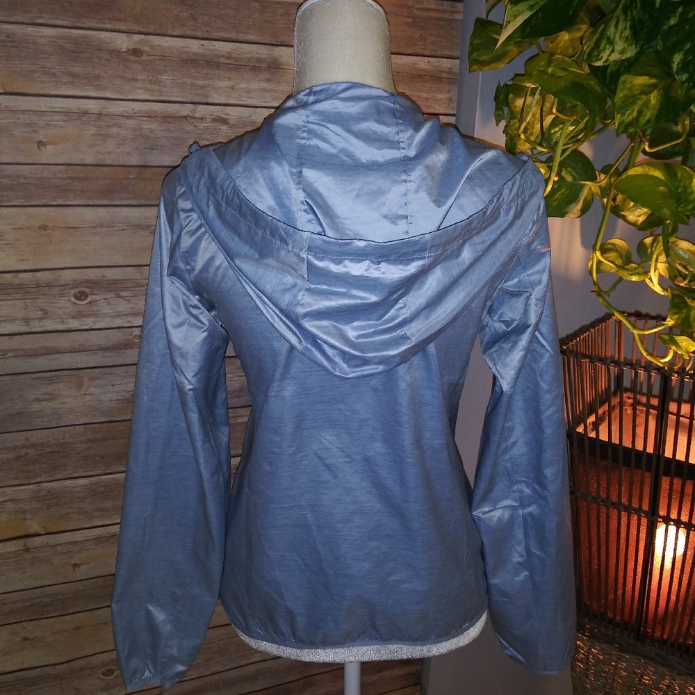 Uniqlo Jacket - Picture 3 of 6
